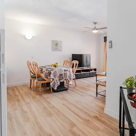 דירה Oceanfront 2 Bedrooms In Tenerife South סן מיגל דה אבונה