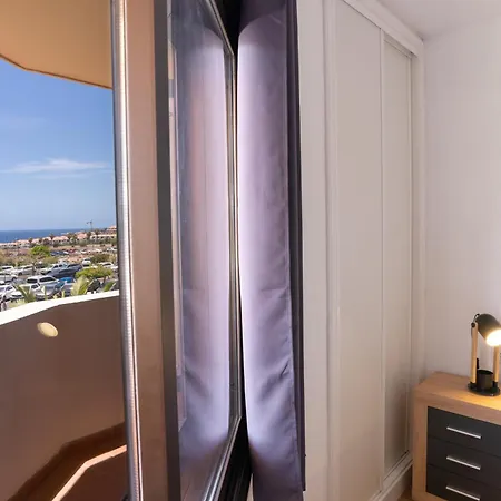 דירה Oceanfront 2 Bedrooms In Tenerife South