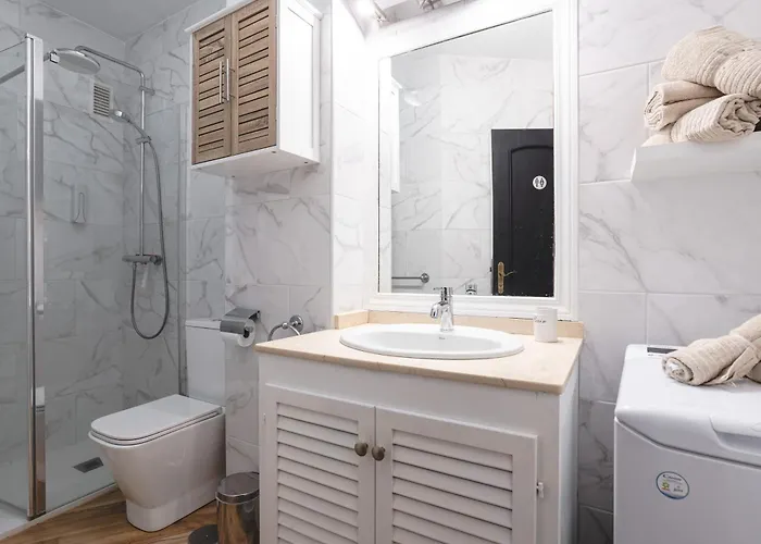 Oceanfront 2 Bedrooms In Tenerife South 아파트 *