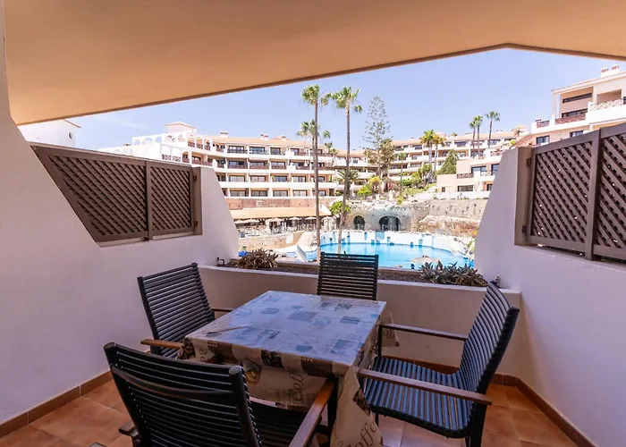 Oceanfront 2 Bedrooms In Tenerife South 아파트