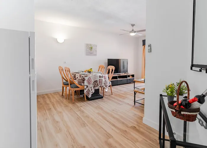 Apartment Oceanfront 2 Bedrooms In Tenerife South San Miguel de Abona